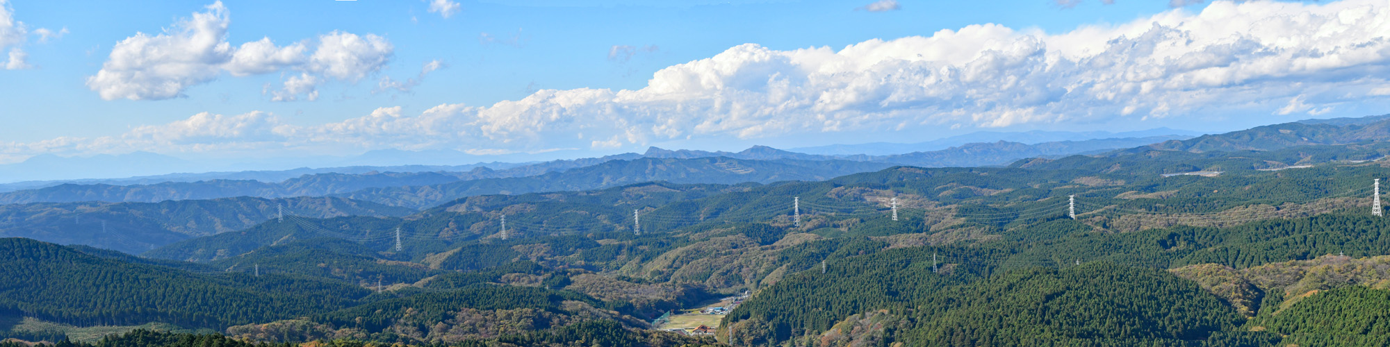 御岩山