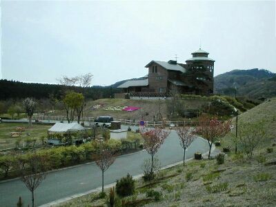 春のきらら館